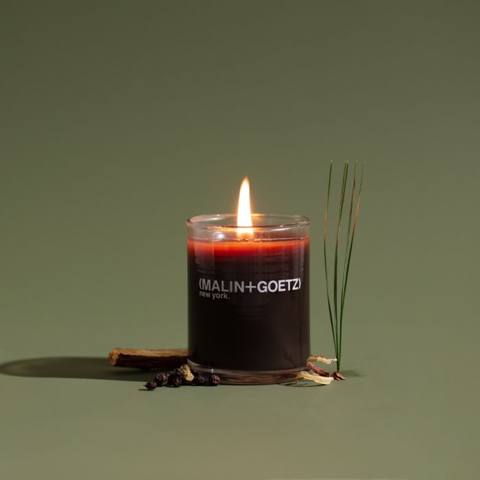 cannabis votive.