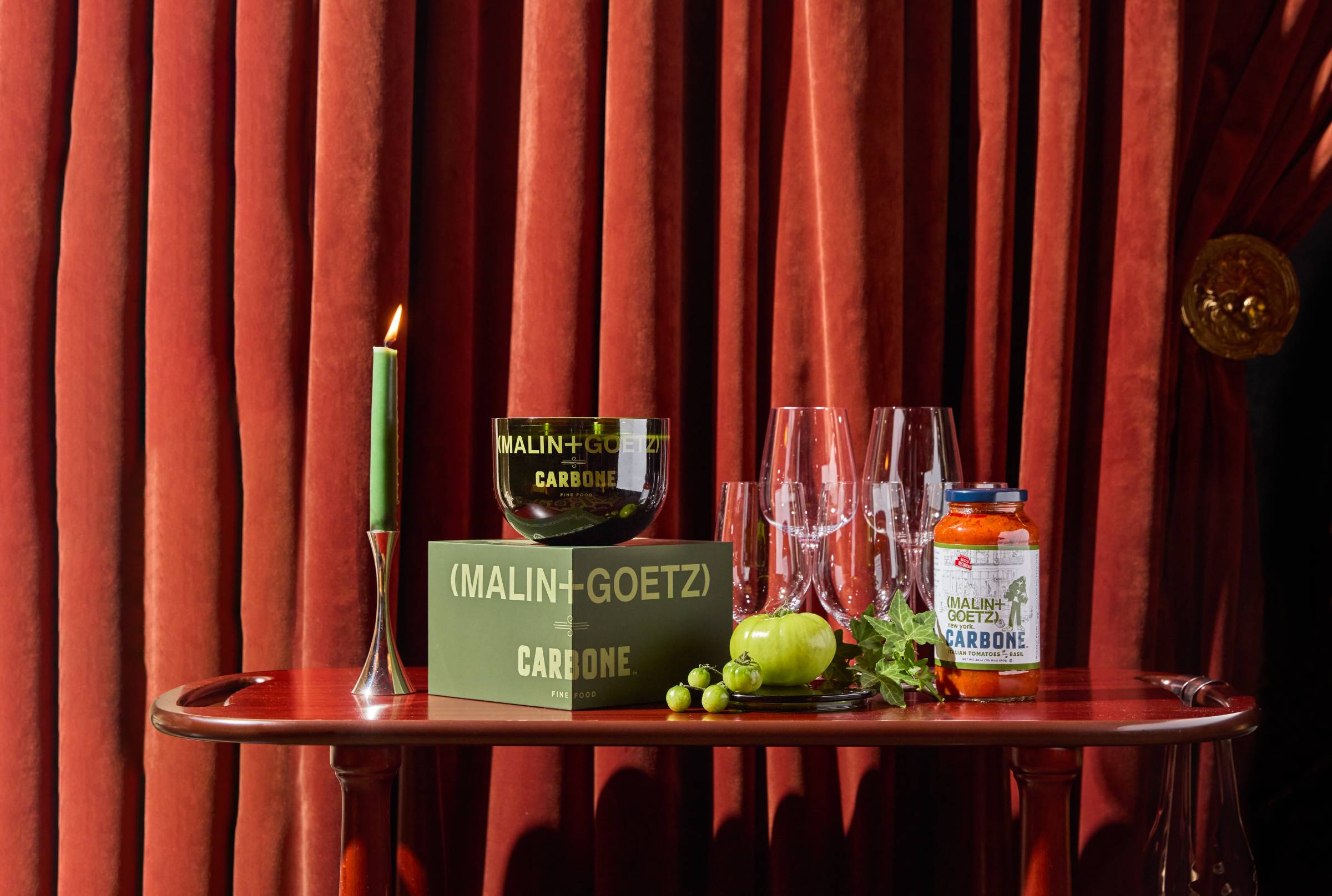 carbone tomato super candle
